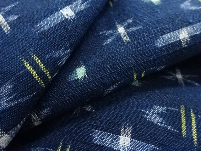  アンティーク　絣柄織出し手織り紬単衣着物